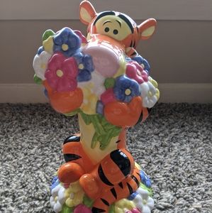 Tigger kids ceramic bank